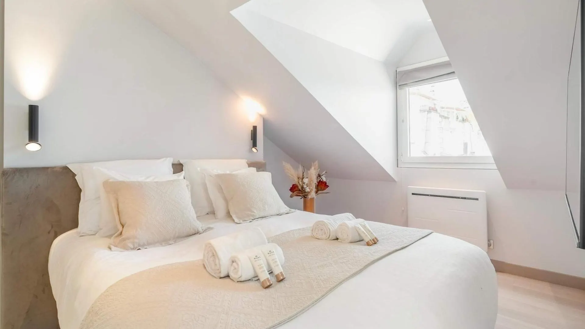 Renovated Apartment In Le Marais 巴黎