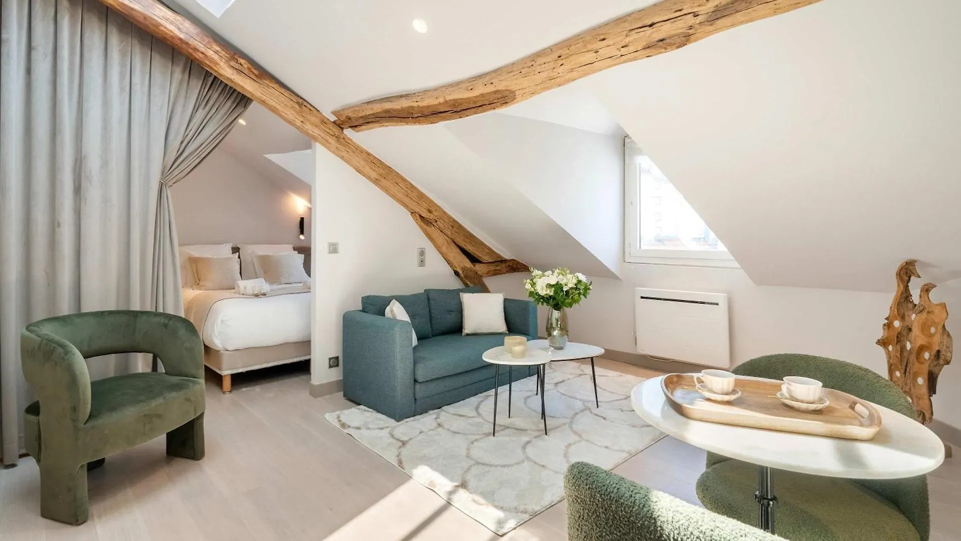 Renovated Apartment In Le Marais 巴黎